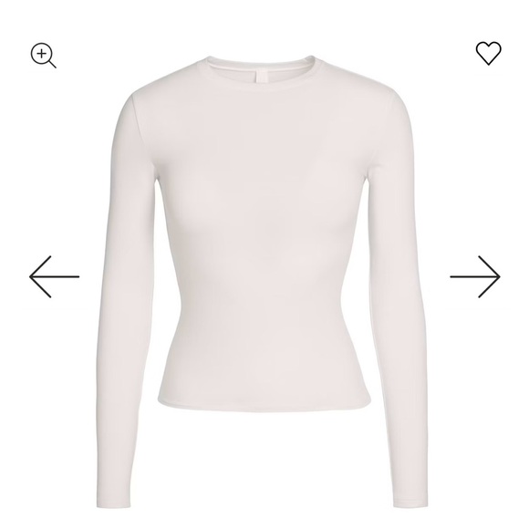 SKIMS Tops - Skims Long Sleeve Top New With Tags
